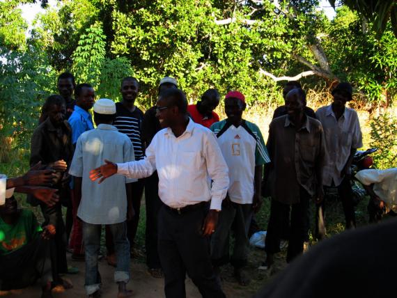 Conselho Municipal da Cidade da Ilha de Moçambique apoia agricultores no Lumbo