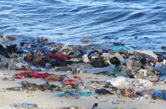 lixo na ilha moçambique