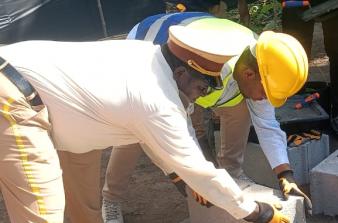  Conselho Municipal da Ilha de Moçambique participa do lançamento da primeira pedra para a construção de um Centro de Formação Profissional em Lumbo